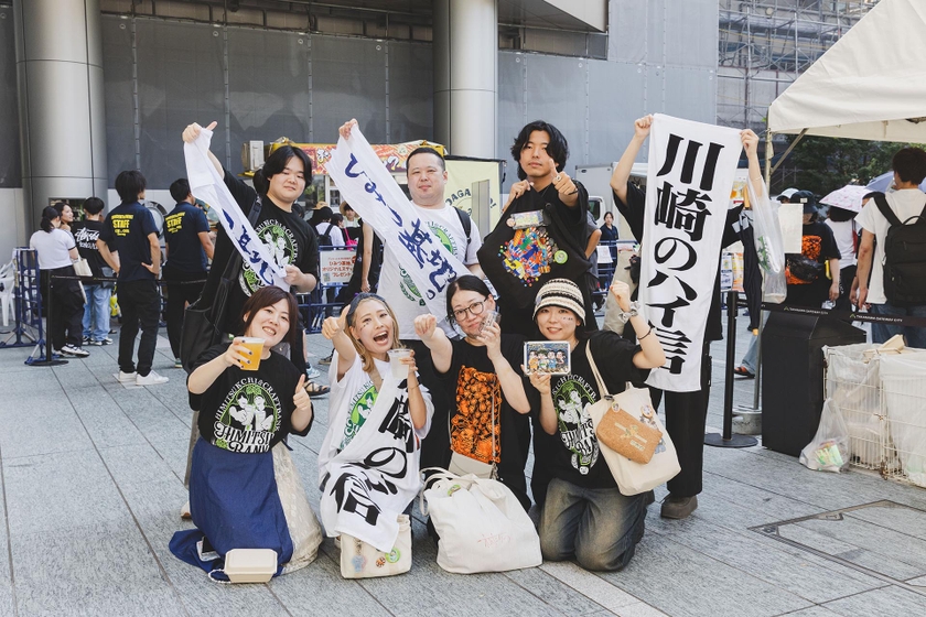 イベント最終日に集まったファンのみなさん