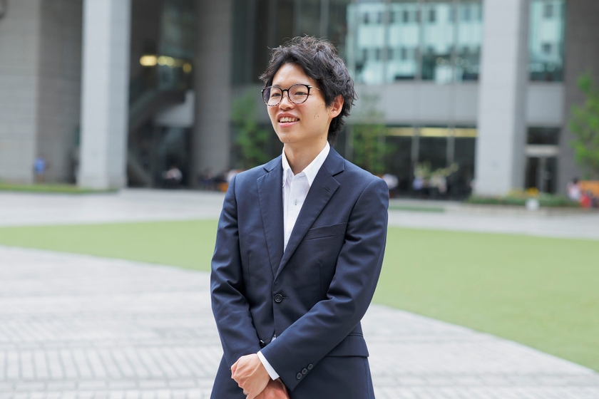 KDDI 地域共創・SX推進本部 サステナビリティ企画部 峯 秀人